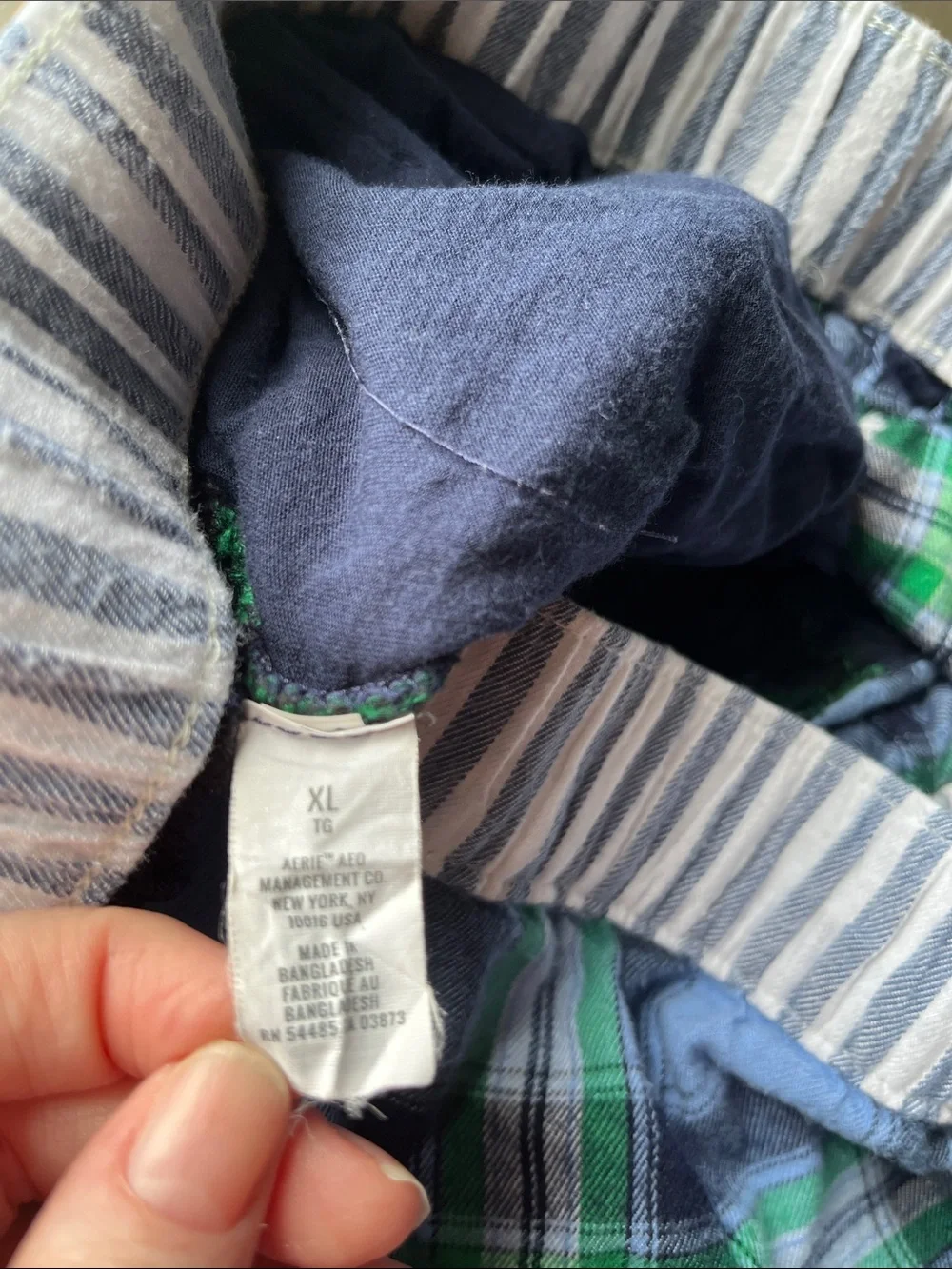 aerie Green and Navy Plaid Flannel Sleep Shorts women’s size XL pockets